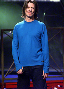 In 1999 Bowie managed long hair without the dreaded mullet