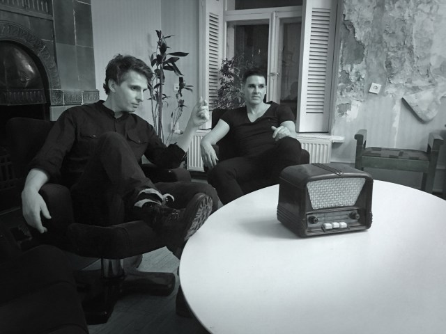 steven jones and logan sky