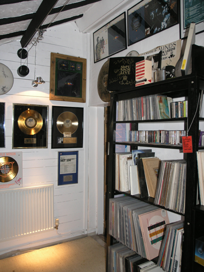 simon cornwell's simple minds record collection [room 4]