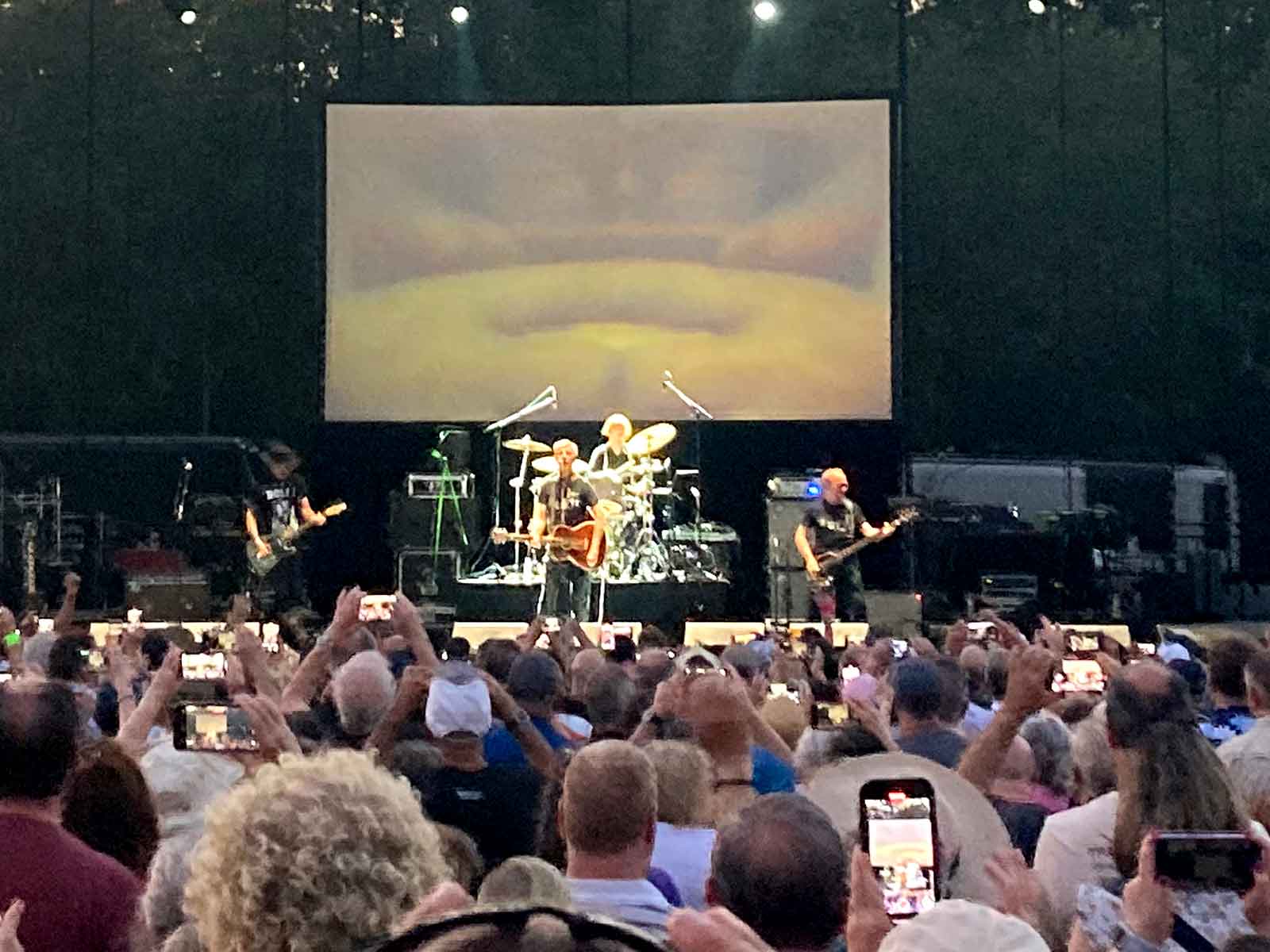 modern english 3 in raleigh - totally tubular festival 2024