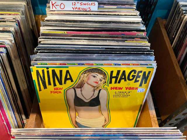 remix record shop - nina goes moroder