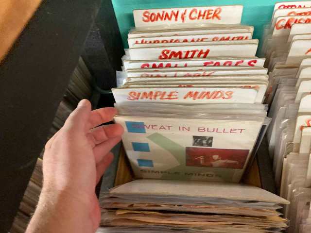 rock + roll heavensweat in bullet simple minds $15