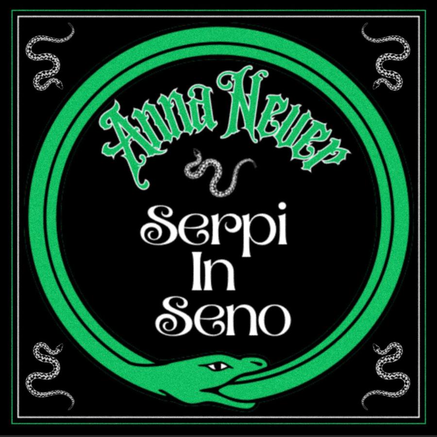 anna never serpi in seno