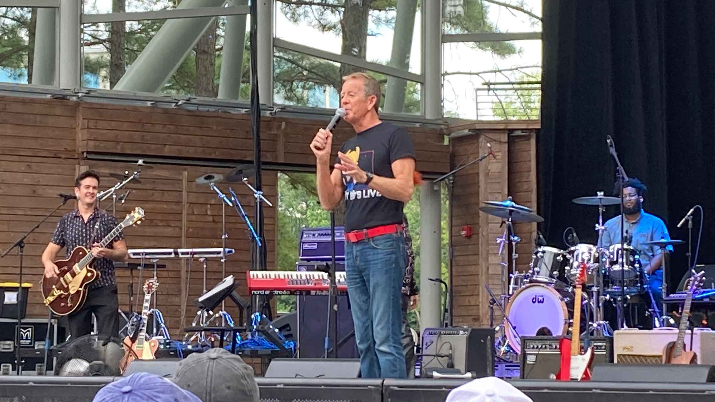 Richard Blade MCs Lost 80s Live