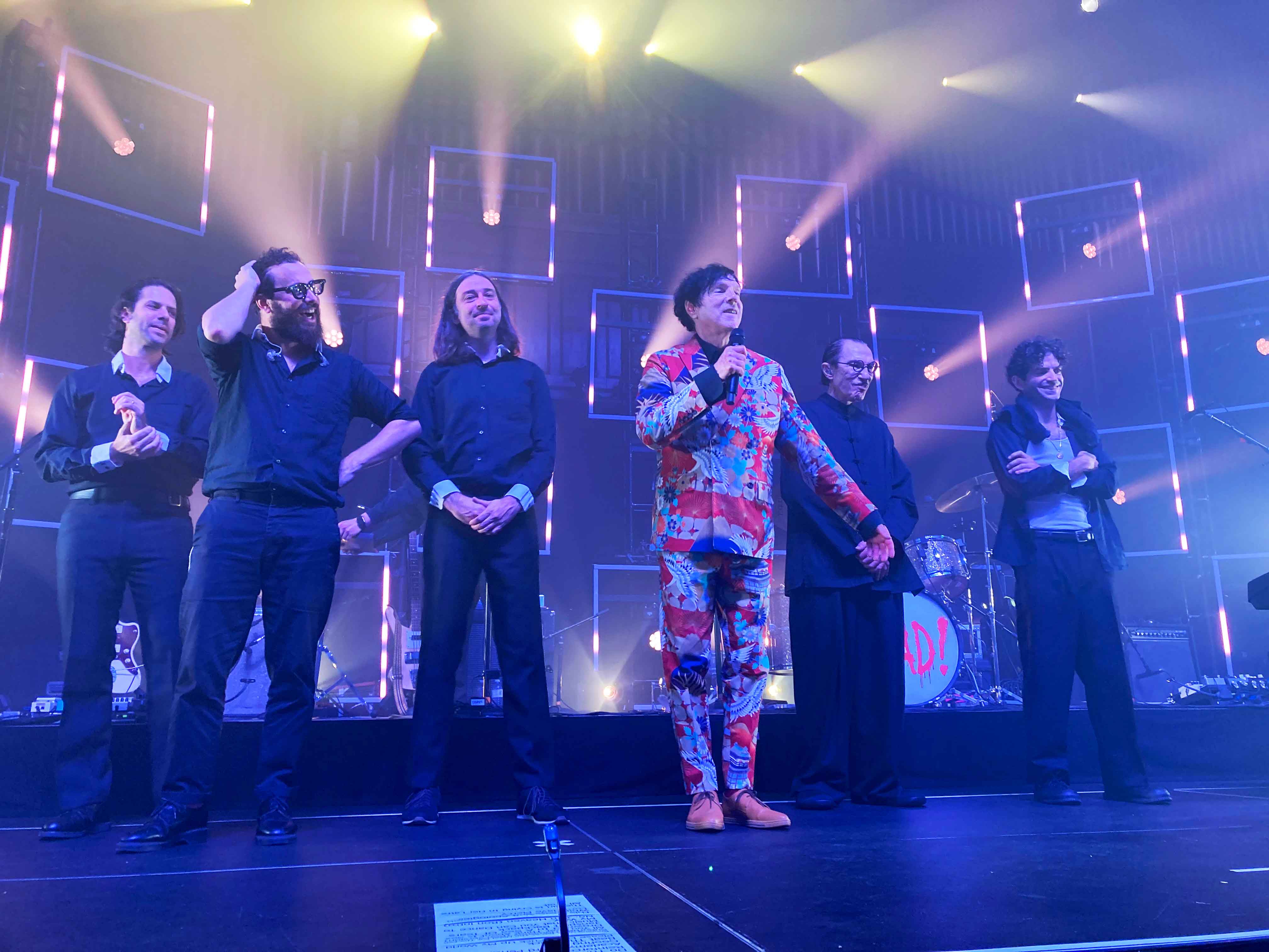Sparks curtain call in Atlanta 9-5-25