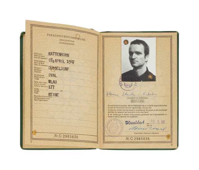 florian schneider german passport